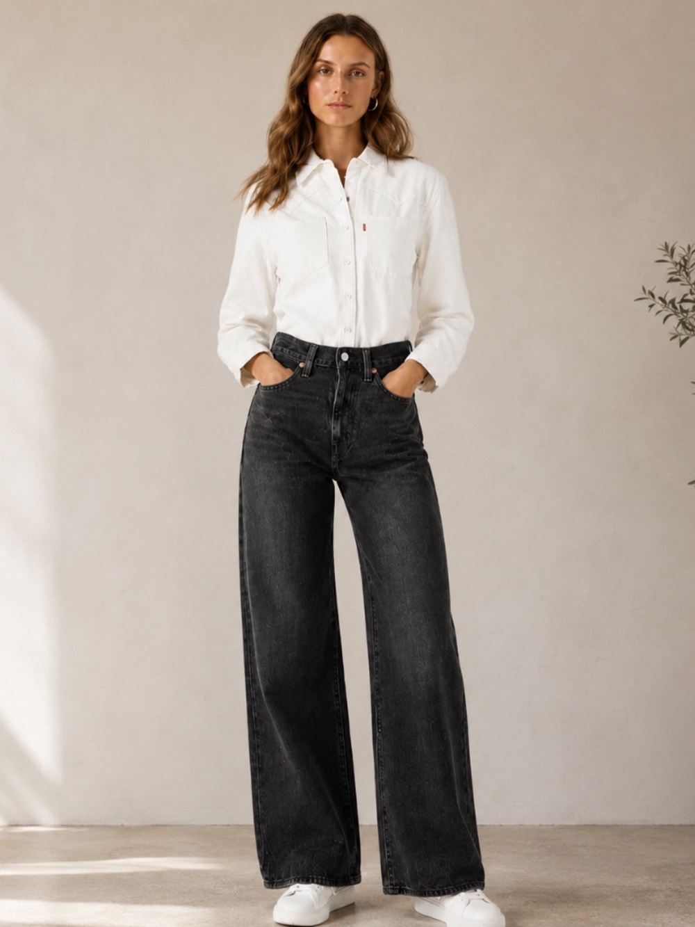 Levi's Ribcage Wide Leg High Rise Jeans 26x32 "Swipe Up" Charcoal Black Wash NWT